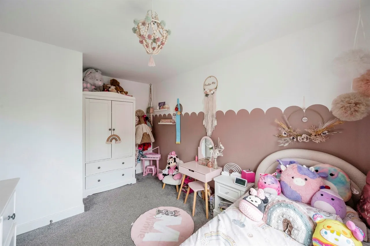 Heatherfields Crescent, New Rossington, DN11, photo 12