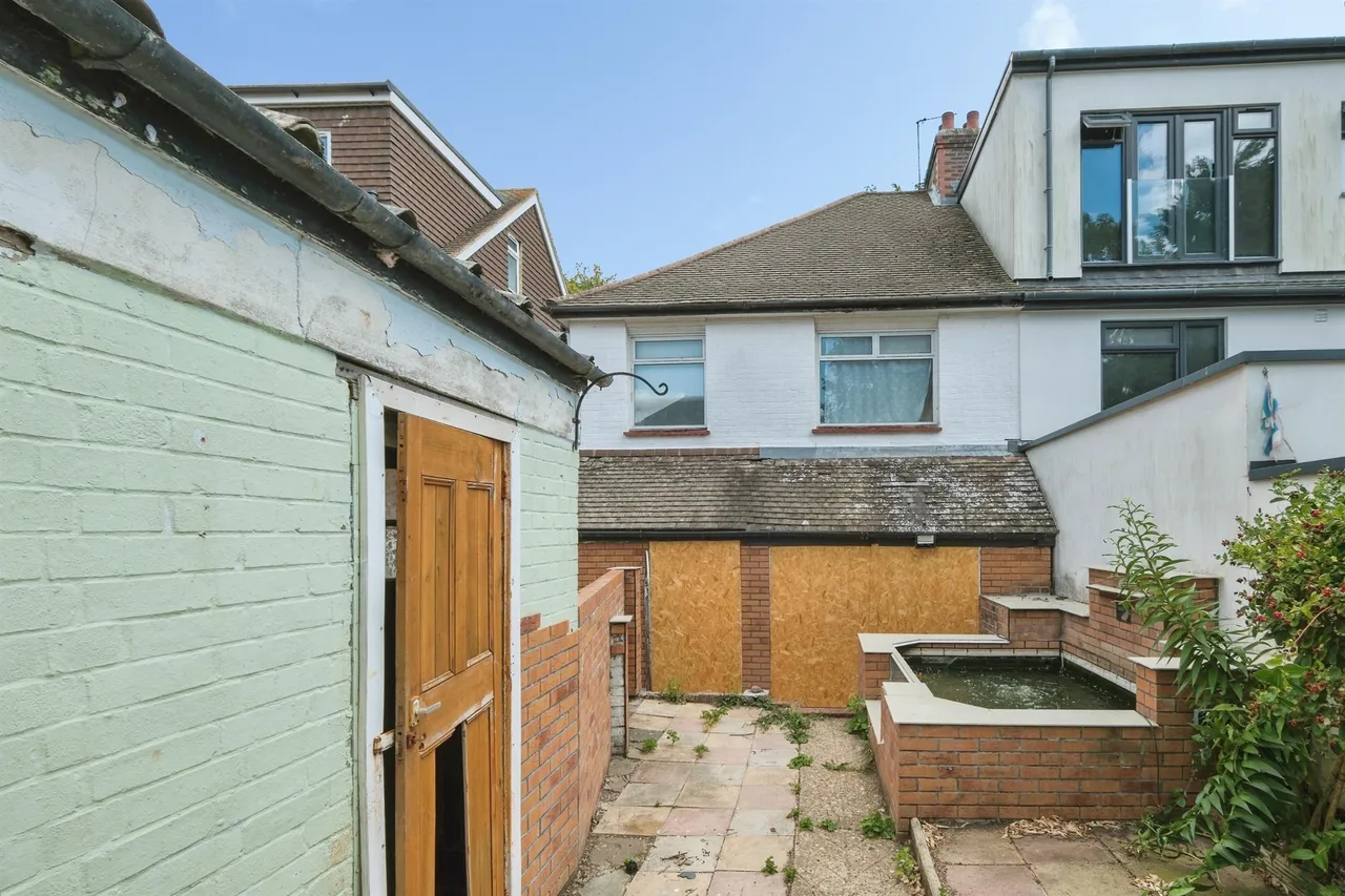 Coldean Lane, Brighton, BN1, photo 16