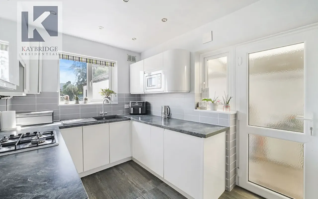 Waverley Road, Epsom, KT17, photo 7