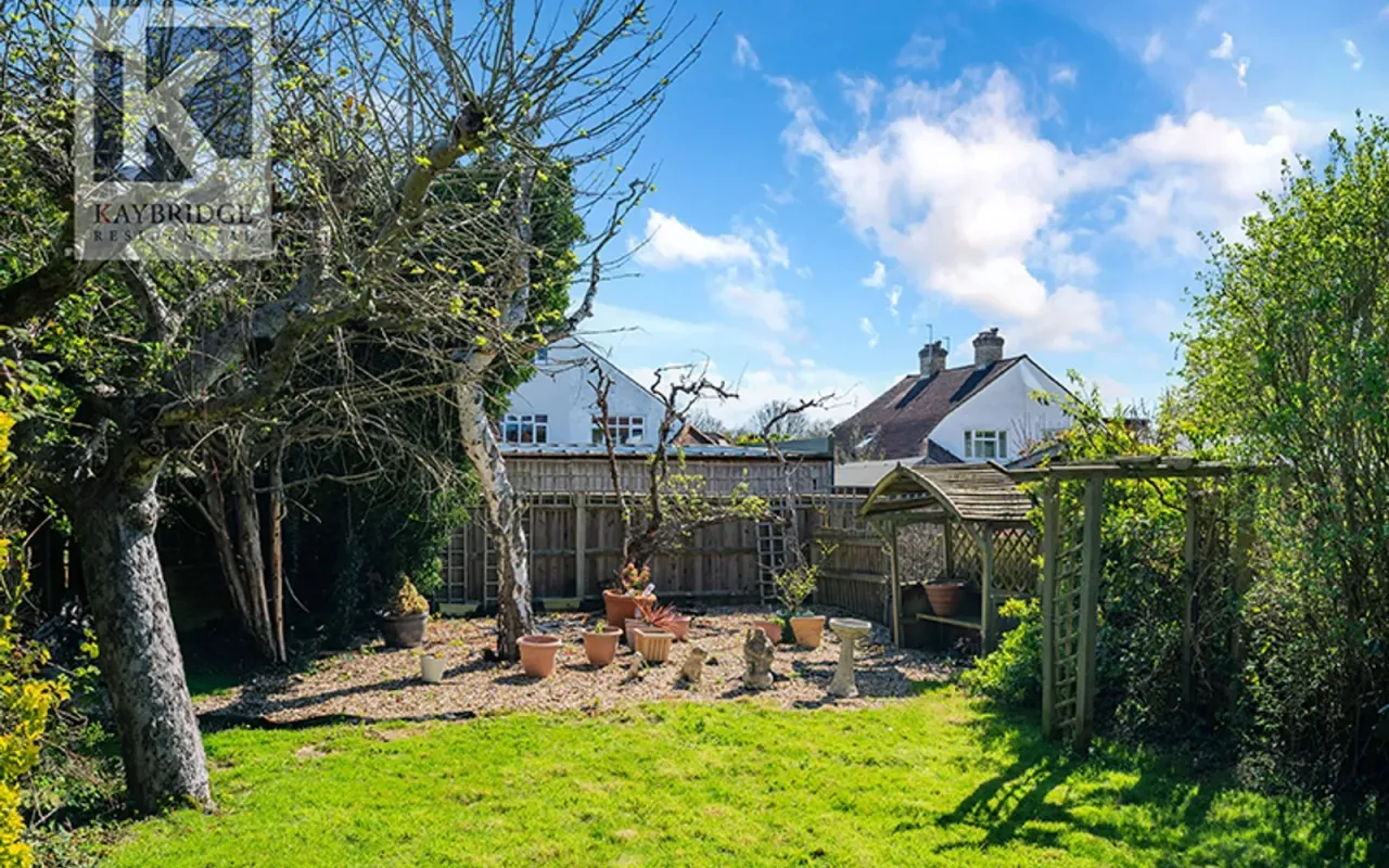 Waverley Road, Epsom, KT17, photo 13