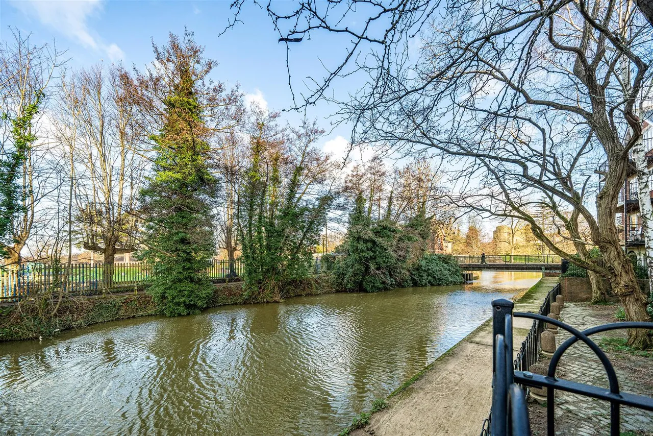 Bradford Street, Tonbridge, TN9, photo 17