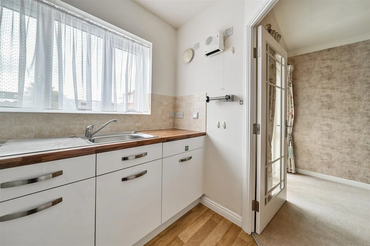 Bradford Street, Tonbridge, TN9, photo 5