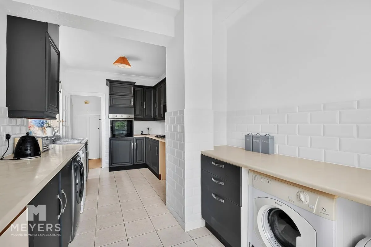 Corhampton Road, Bournemouth, BH6, photo 4