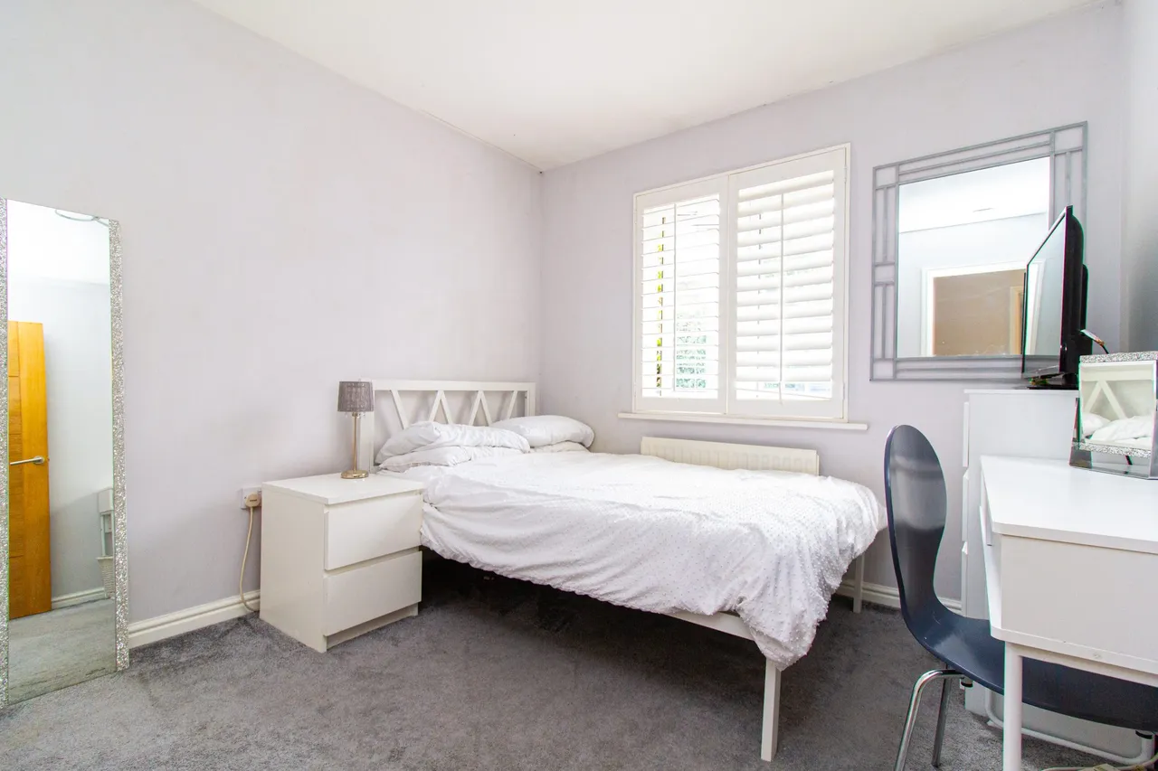 Kingsley Square, Fleet, GU51 1AH, photo 25
