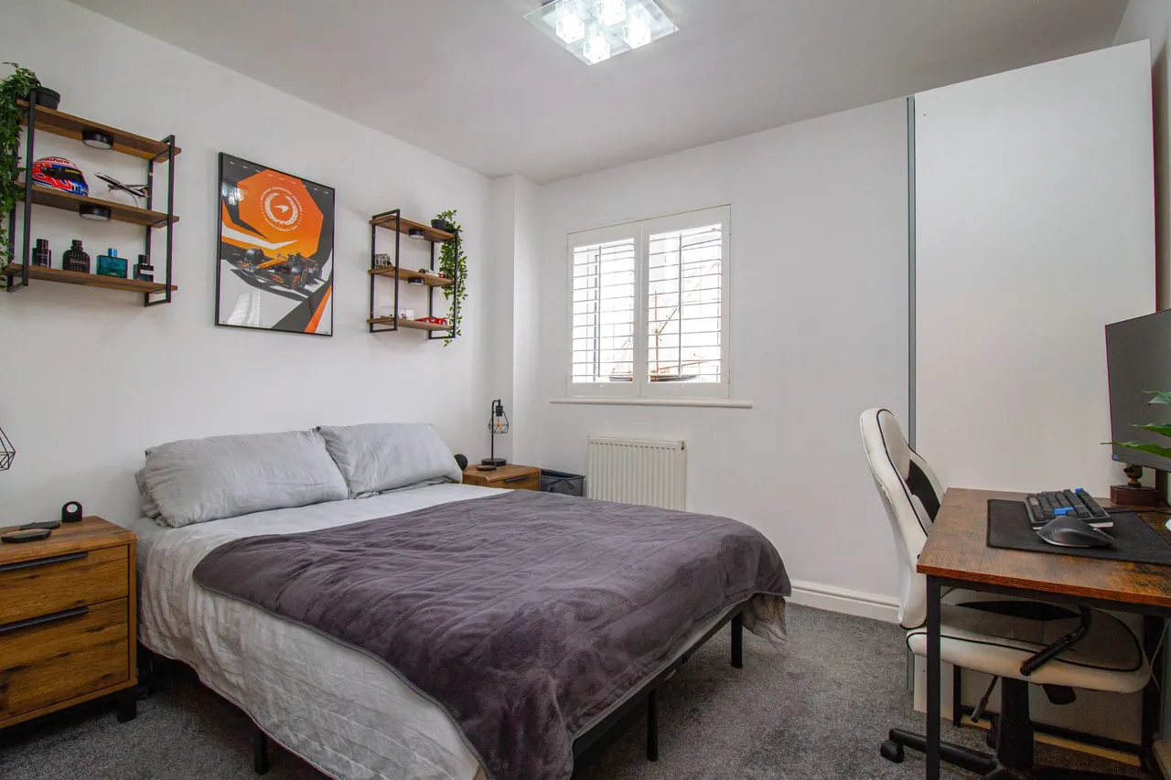 Kingsley Square, Fleet, GU51 1AH, photo 23