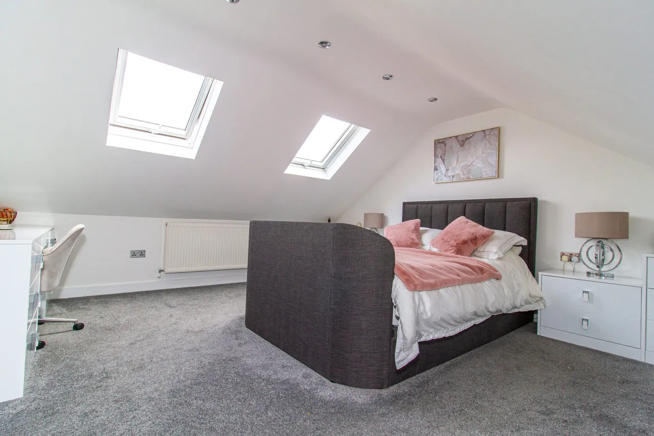 Kingsley Square, Fleet, GU51 1AH, photo 18