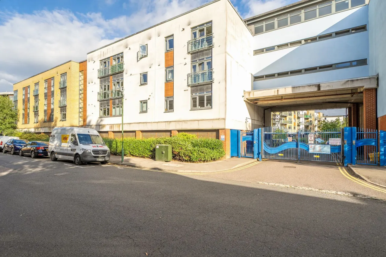 1 bed flat for sale, Hart Street, Maidstone, ME16