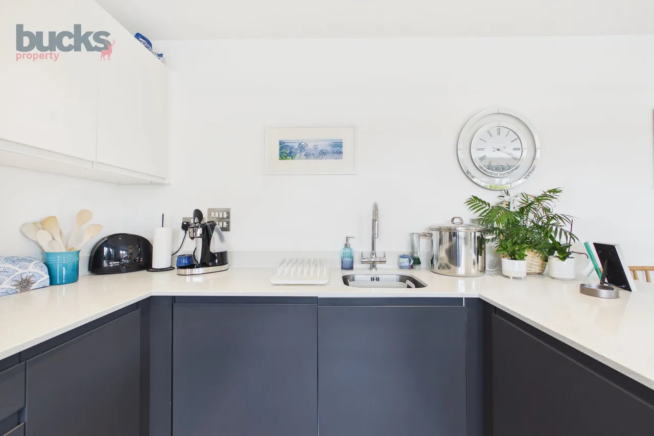Wycombe Road, Saunderton, HP14, photo 6