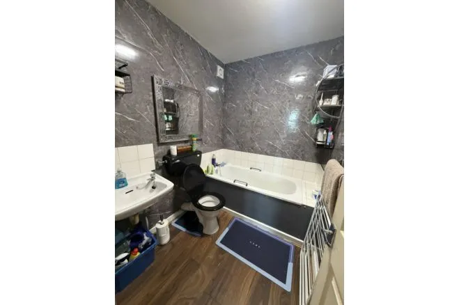 Nightingale Vale, London, photo 9