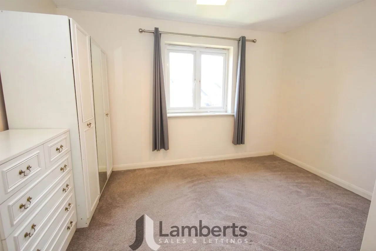 94 Gloucester Close, Redditch, photo 6