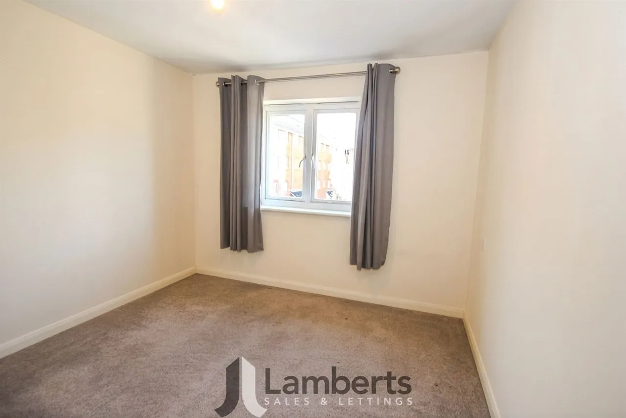 94 Gloucester Close, Redditch, photo 9