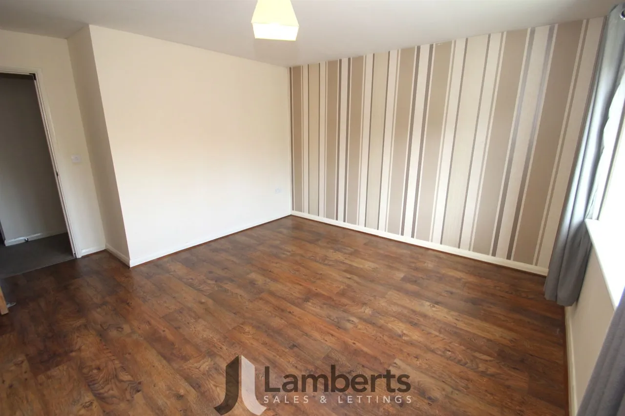 94 Gloucester Close, Redditch, photo 8