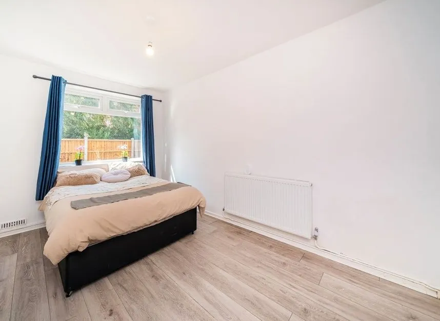 Stevens Avenue, Homerton, E9, photo 3