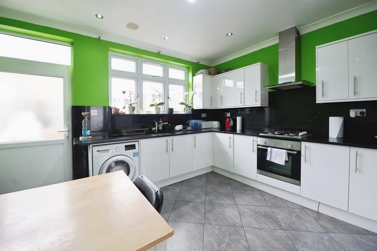 Cross Road, Mawneys, Romford, RM7, photo 4