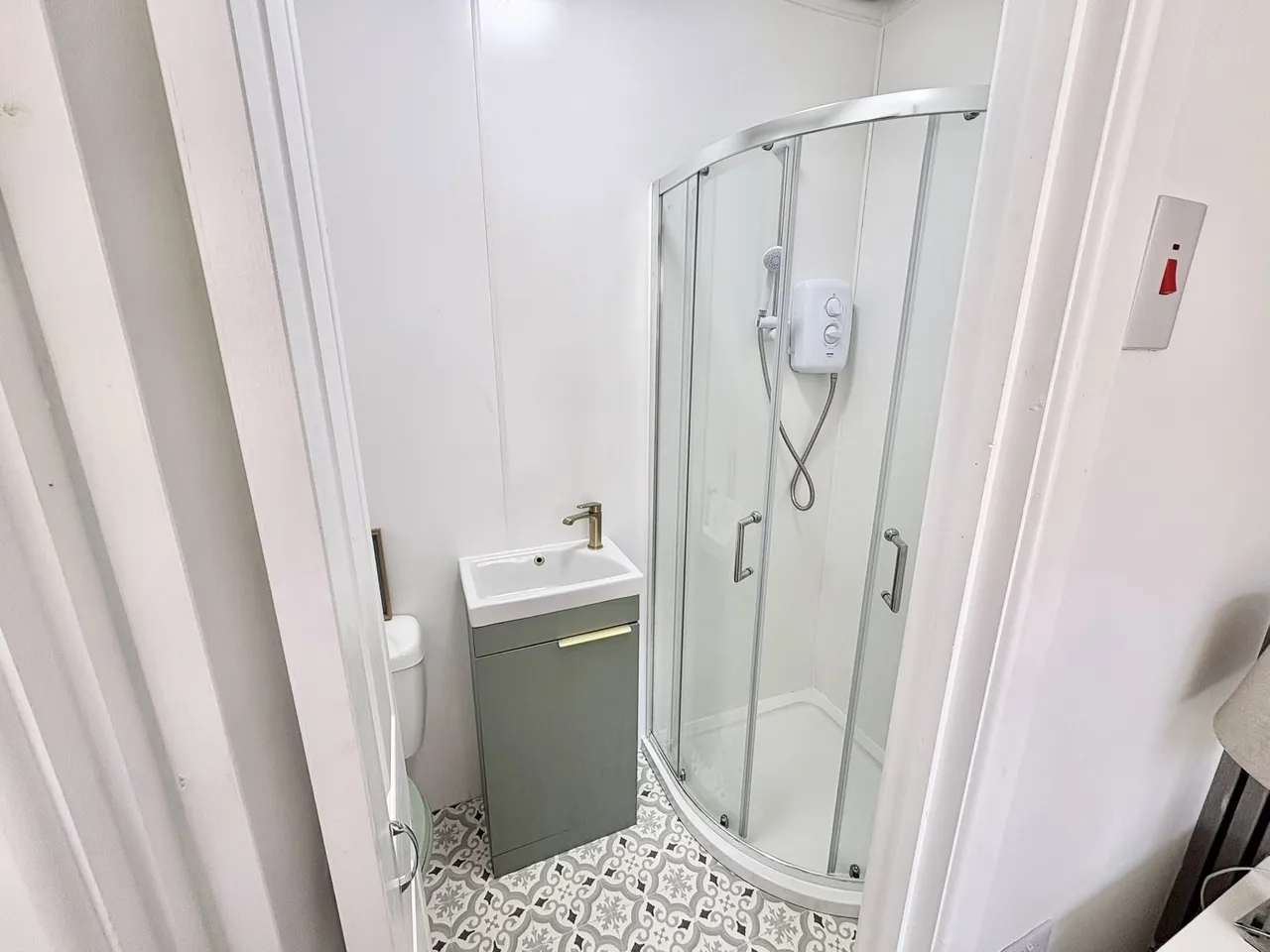 Herbert Road, Bearwood, B67, photo 5