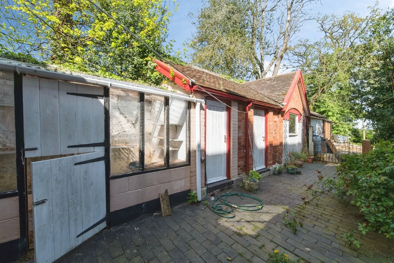 Park Road, Tiverton, EX16, photo 16