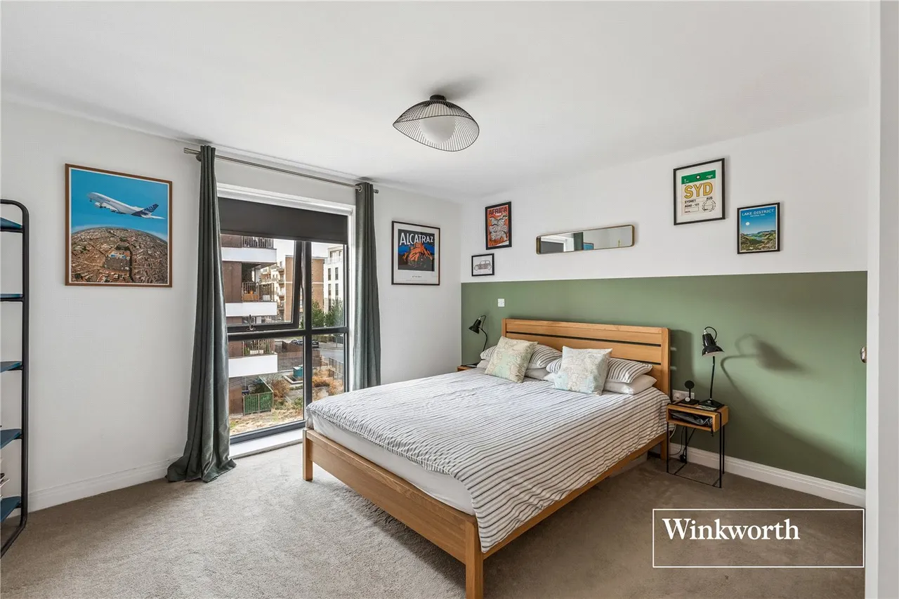 1 bed flat for sale — Royal Engineers Way, Mill Hill East, London, NW7