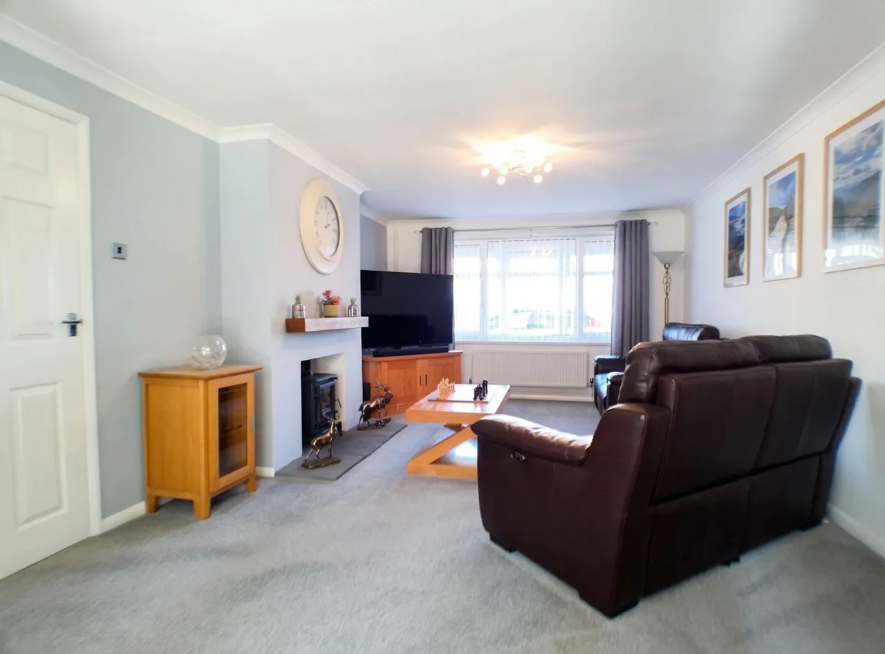 Chapel Street, Bottesford, NG13, photo 10