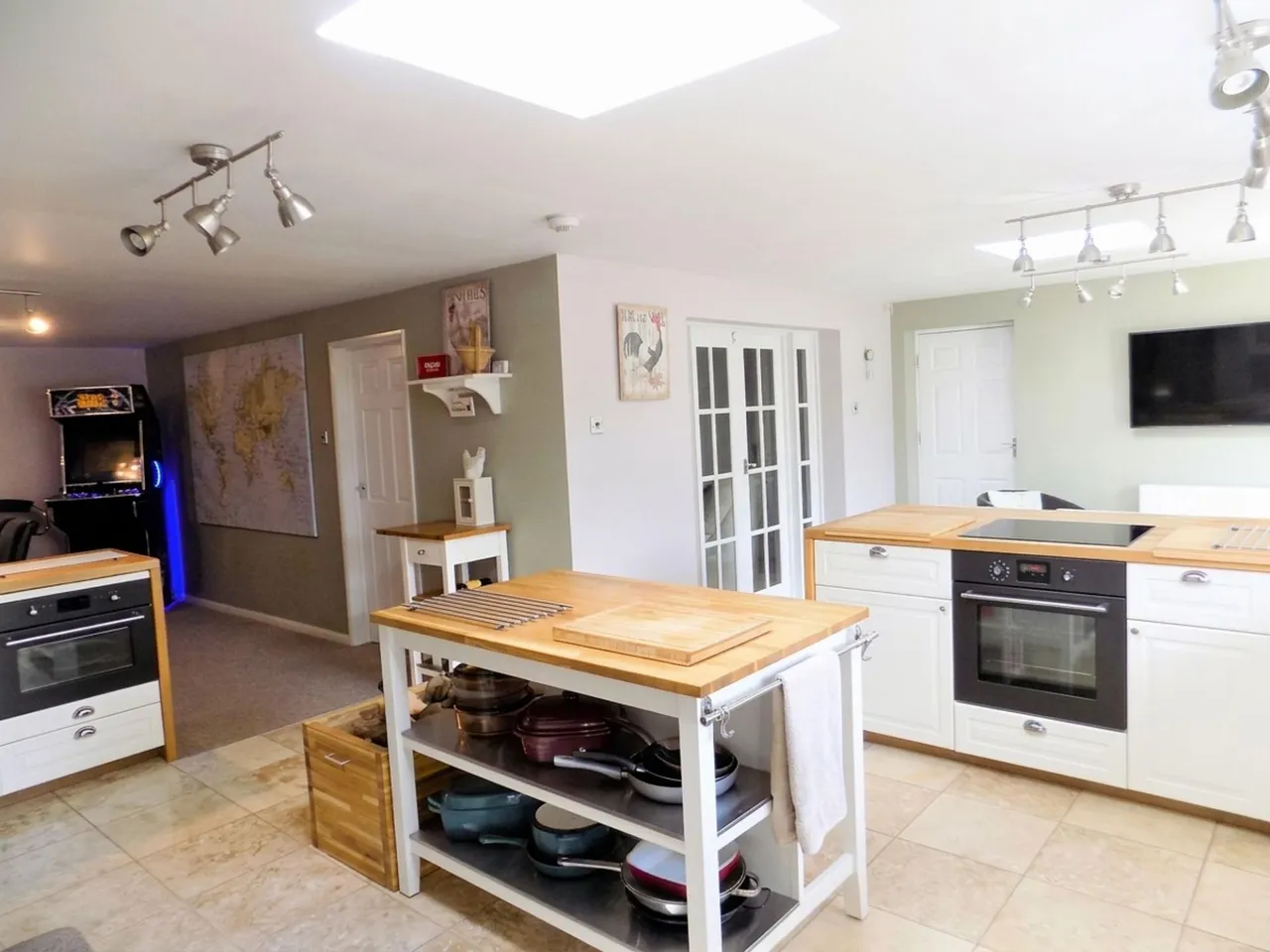 Chapel Street, Bottesford, NG13, photo 9