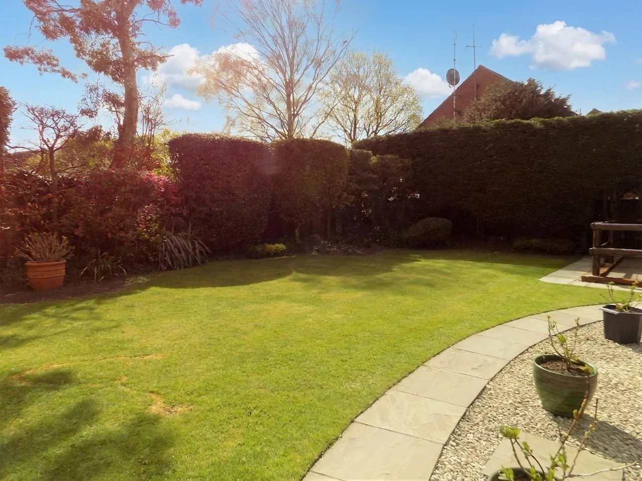 Chapel Street, Bottesford, NG13, photo 25