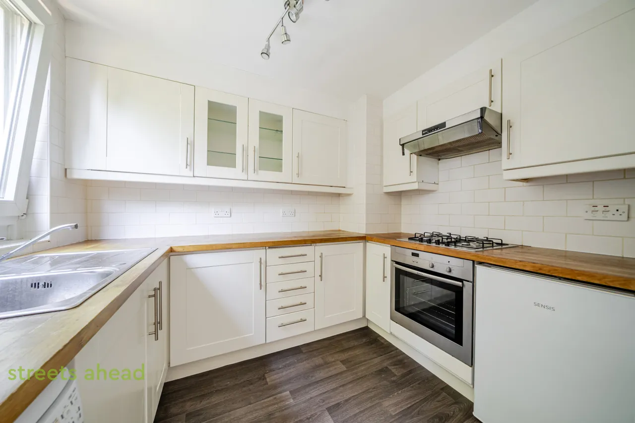 Wakefield Gardens, London, SE19, photo 11