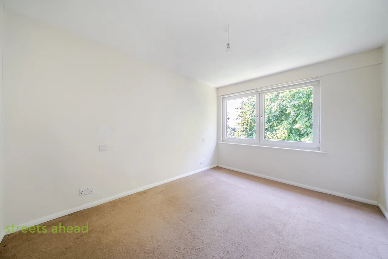 Wakefield Gardens, London, SE19, photo 7