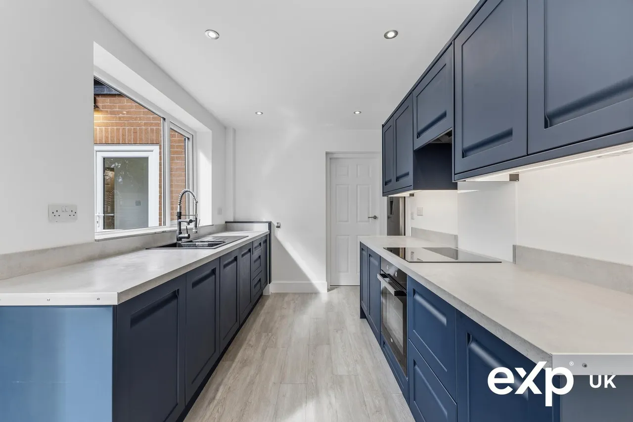 Cheriton Drive, Ravenshead, photo 10
