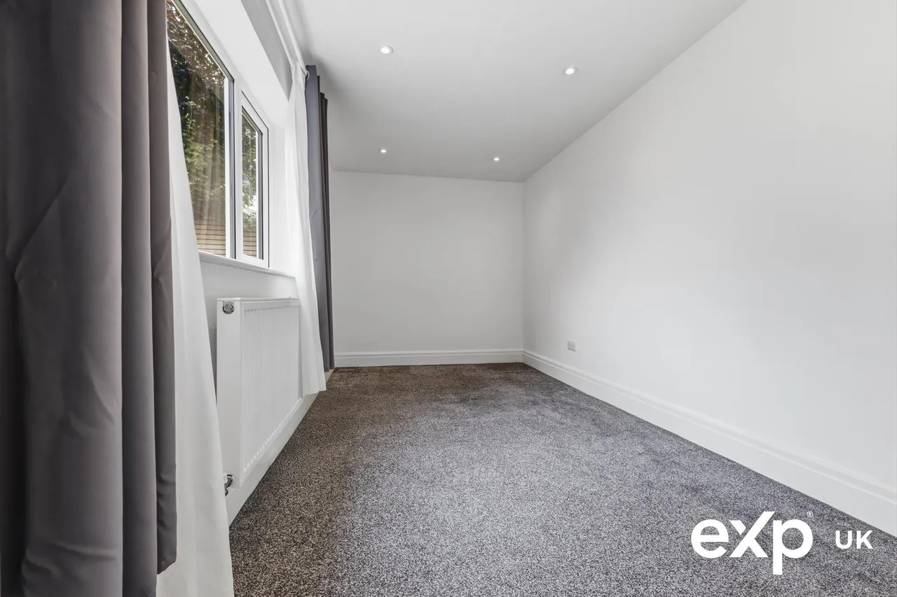 Cheriton Drive, Ravenshead, photo 16
