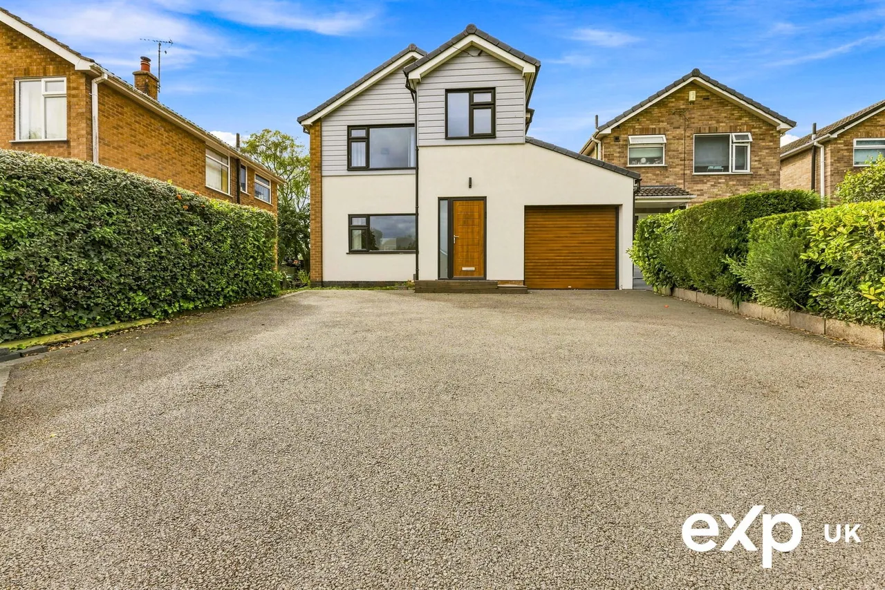 4 bed house for sale, Cheriton Drive, Ravenshead