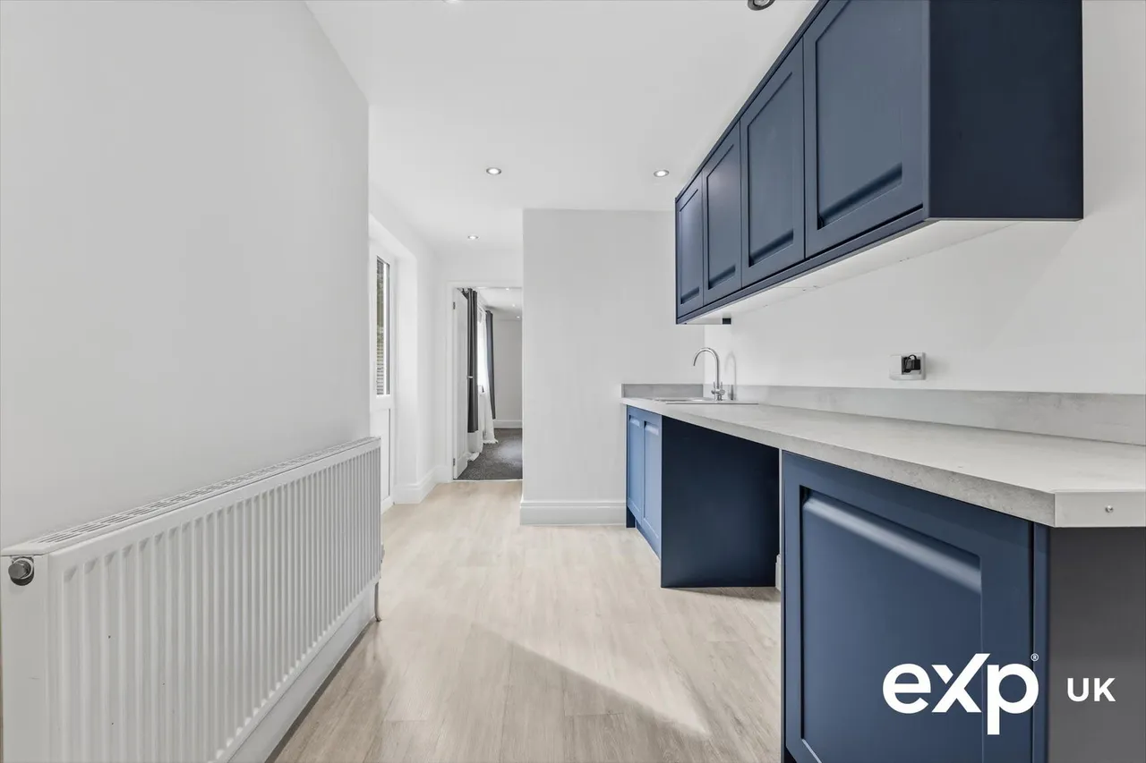 Cheriton Drive, Ravenshead, photo 15
