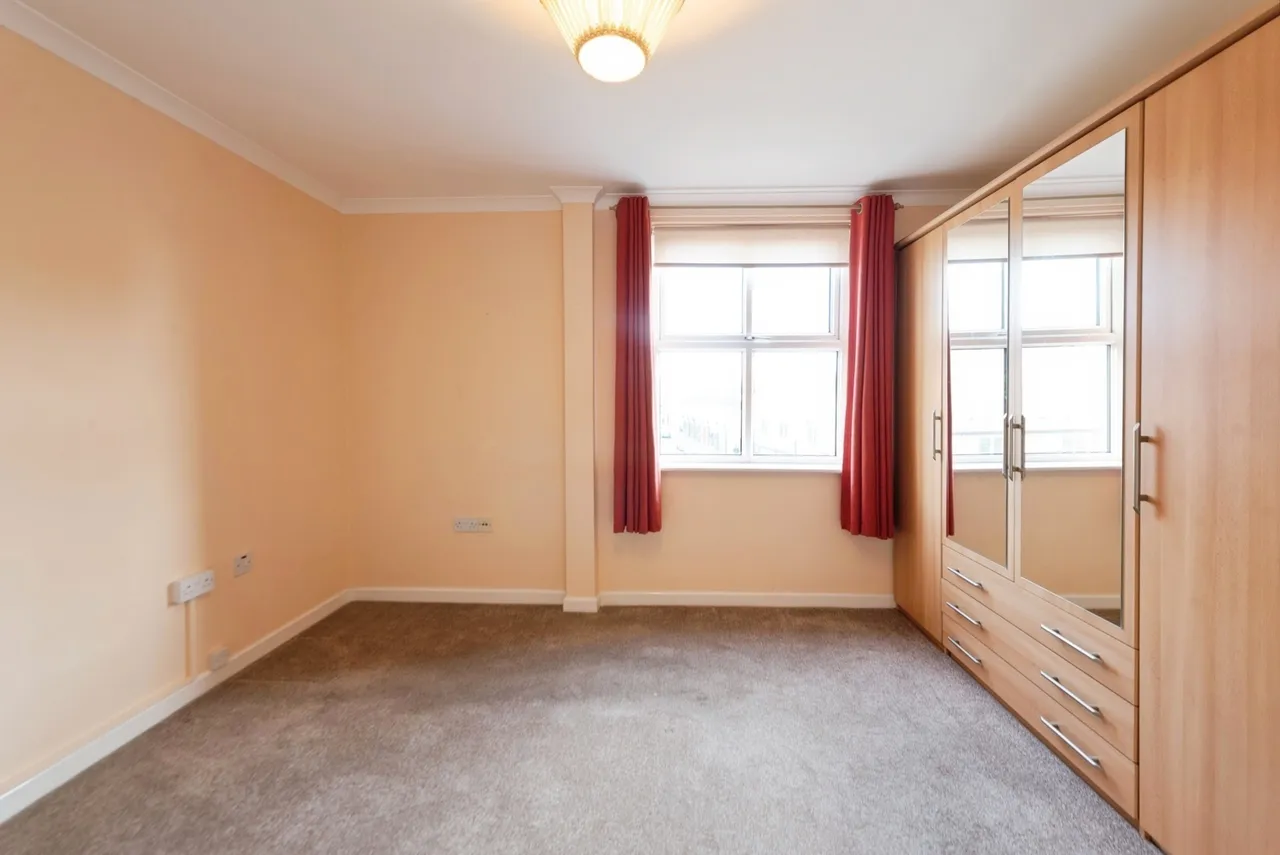 Stoke Road, Gosport, PO12, photo 13