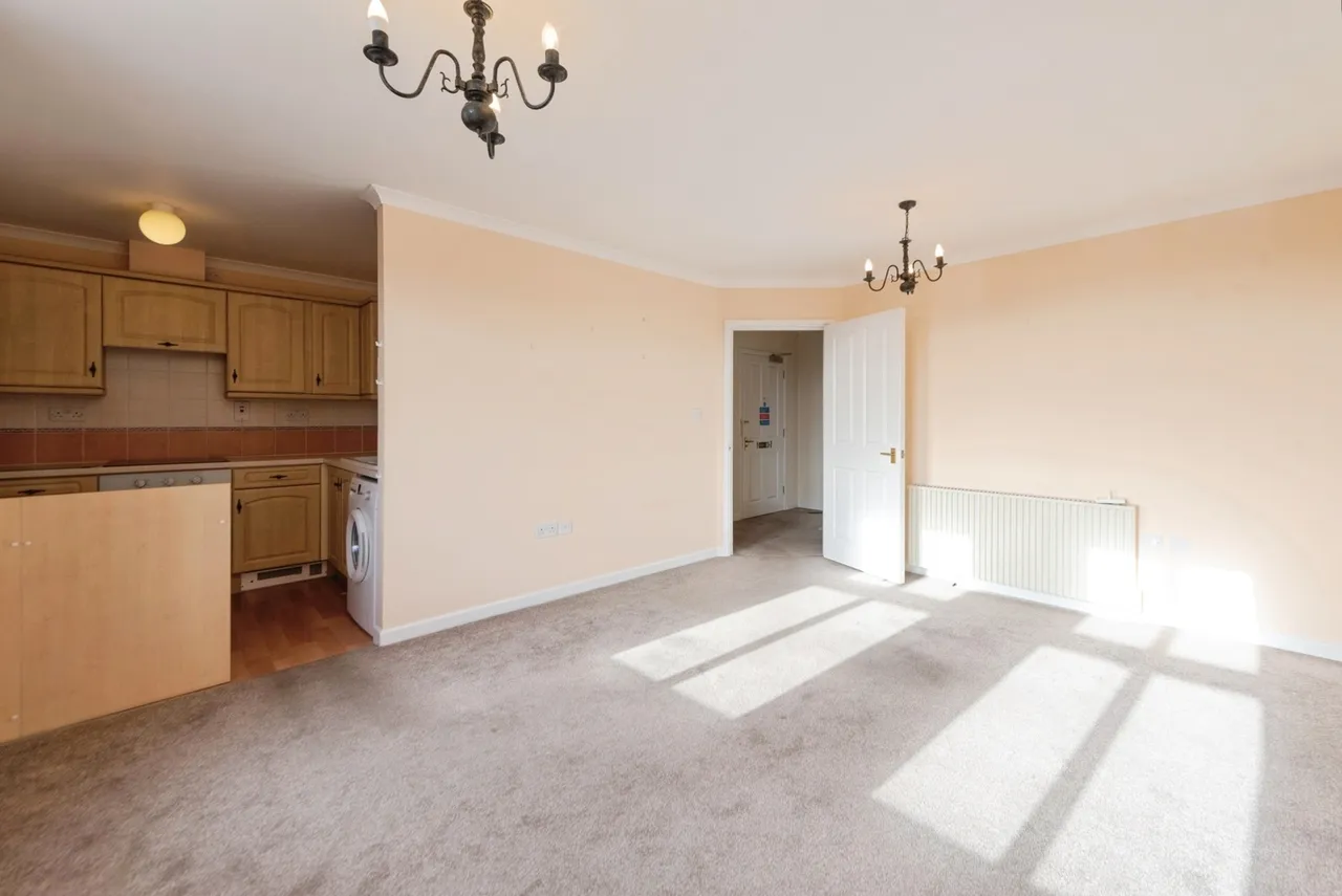 Stoke Road, Gosport, PO12, photo 3