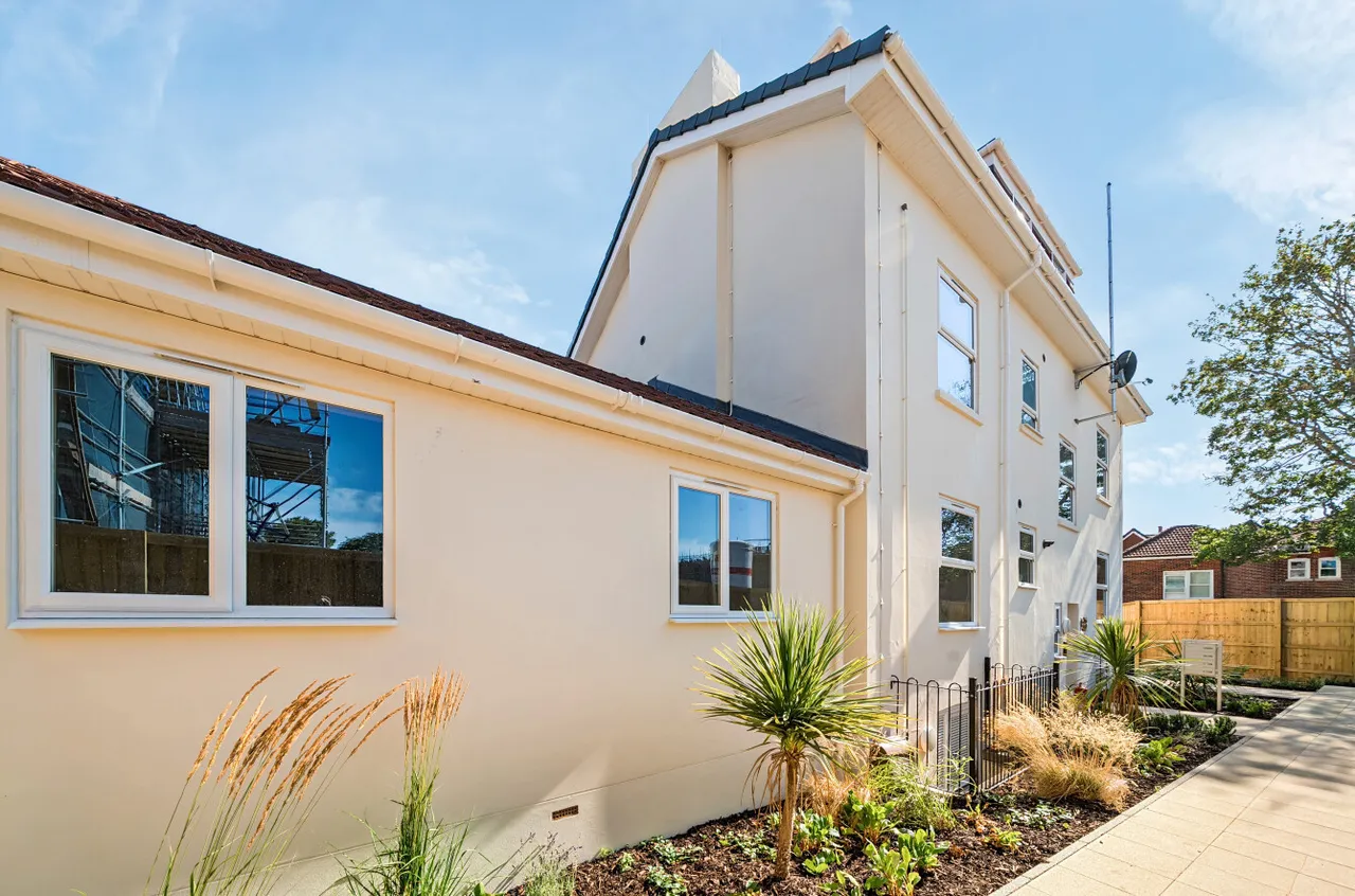 Juniper Gardens, Southsea, PO5, photo 12