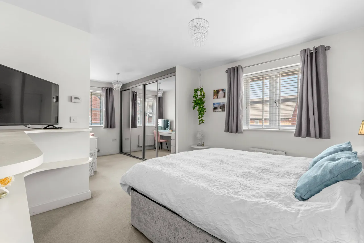 Lennon Way, Aylesbury, HP21, photo 9