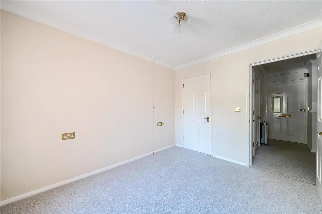 Poole Road, Bournemouth, BH2, photo 4