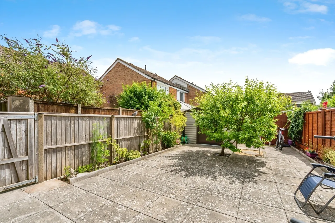 Charles Avenue, Chichester, PO19, photo 4