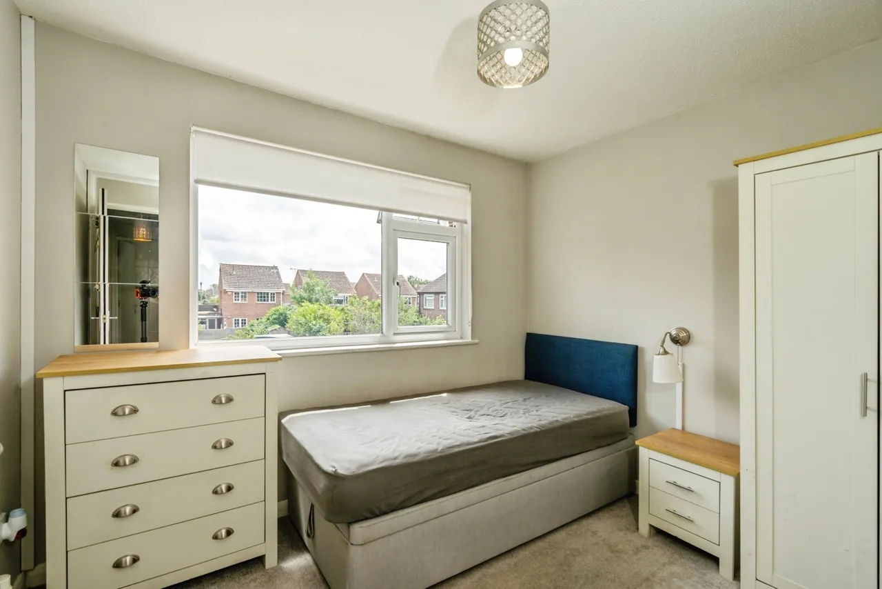 Charles Avenue, Chichester, PO19, photo 9