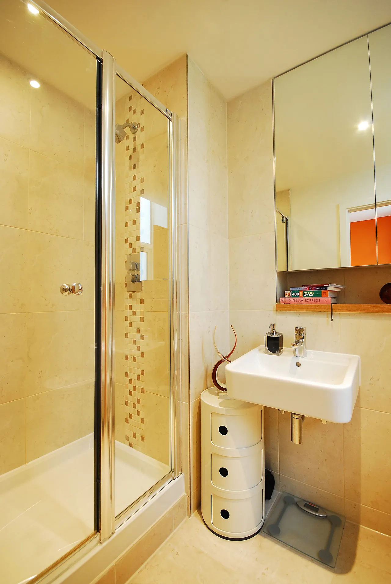 351 Bromyard House, Bromyard Avenue, London, photo 10