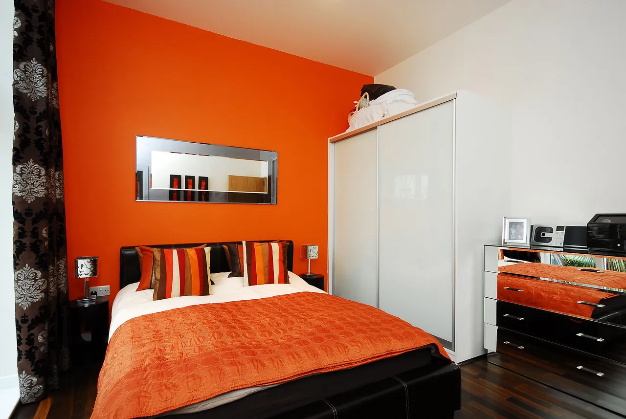 351 Bromyard House, Bromyard Avenue, London, photo 9