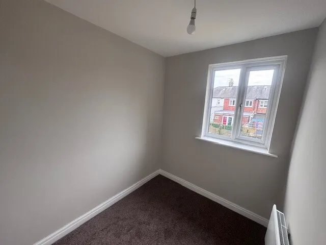 Devona Avenue, Blackpool, FY4, photo 8