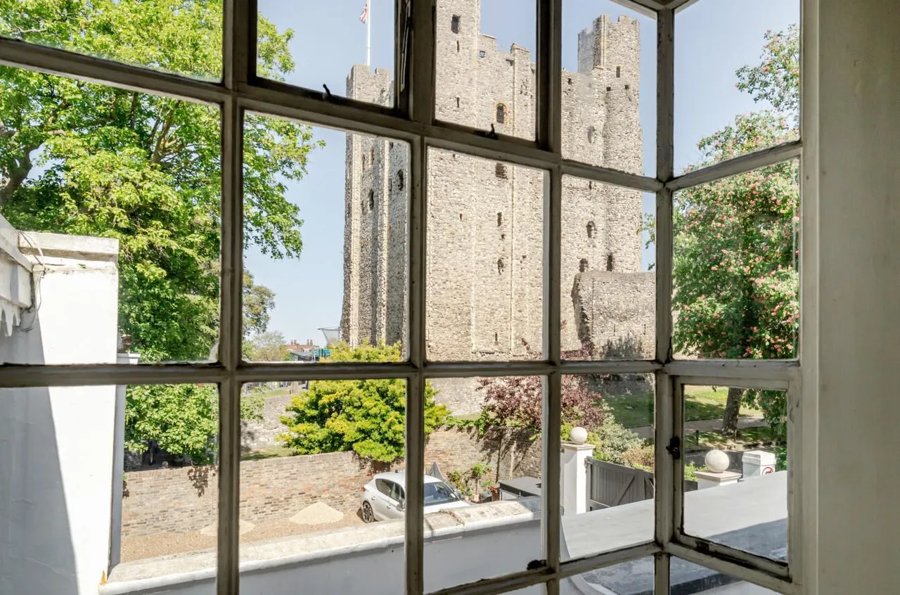 Period Residence, Castle Views, photo 22