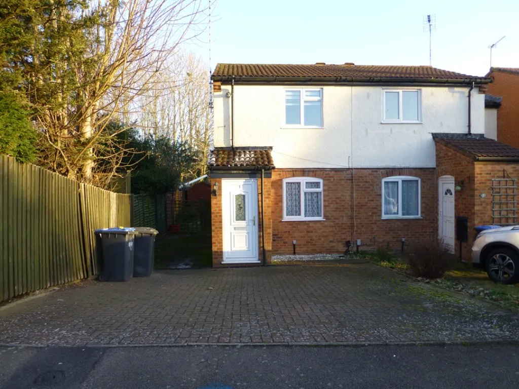 2 bed house to rent — Wythburn Way, Brownsover, Rugby, CV21
