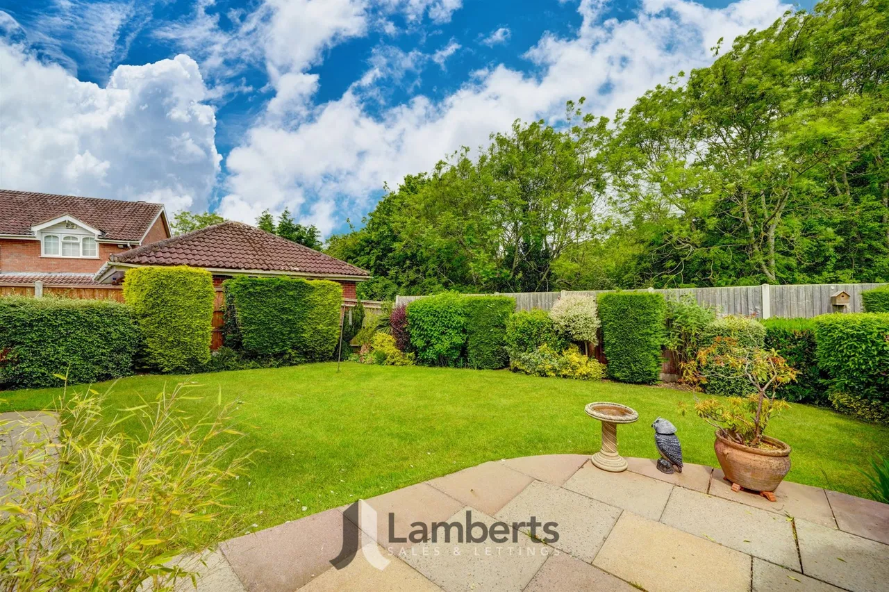 23 Lineholt Close, Redditch, photo 19