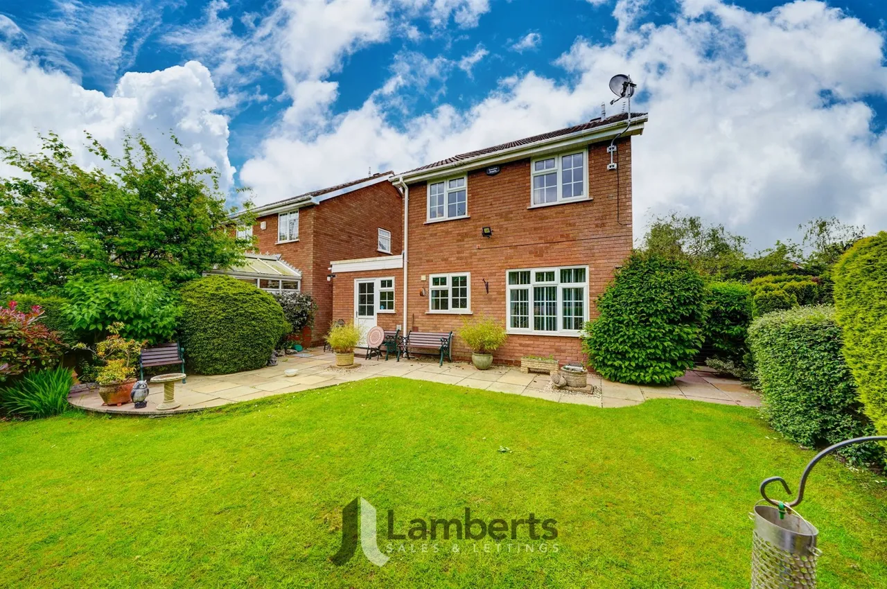 23 Lineholt Close, Redditch, photo 17