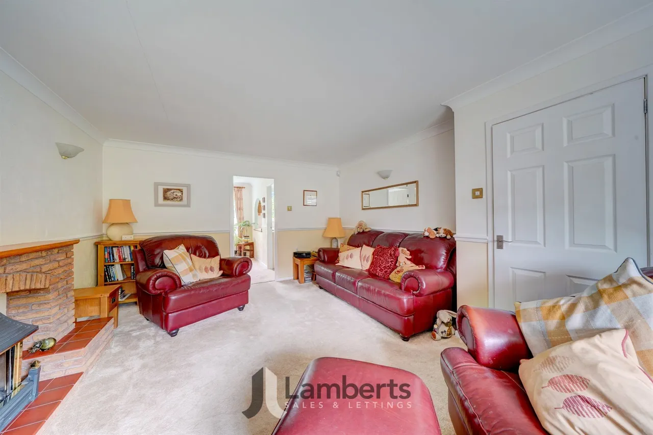 23 Lineholt Close, Redditch, photo 9