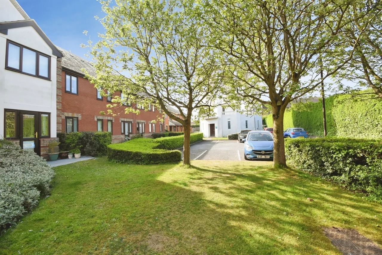 Albion Court, Billericay, CM12, photo 23