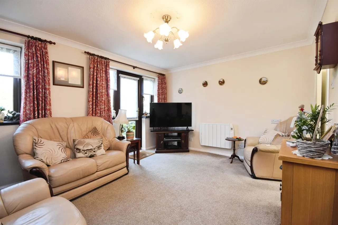Albion Court, Billericay, CM12, photo 15