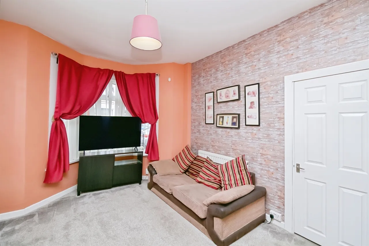 Court Road, Barry, CF63, photo 7
