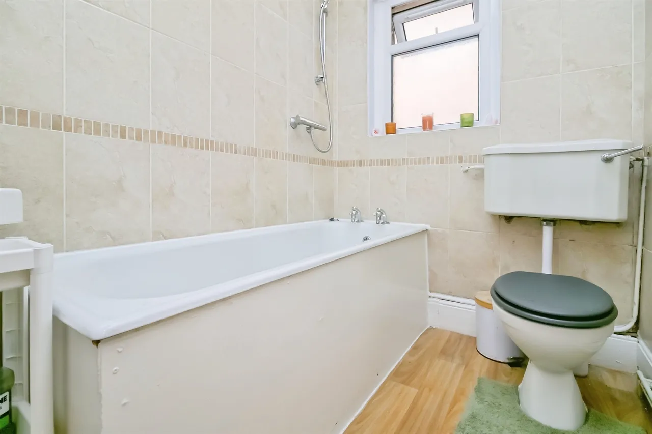 Court Road, Barry, CF63, photo 17