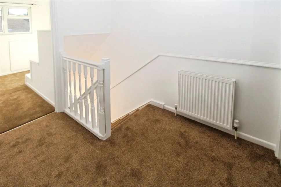 Macarthur Crescent, Southampton, SO18, photo 10